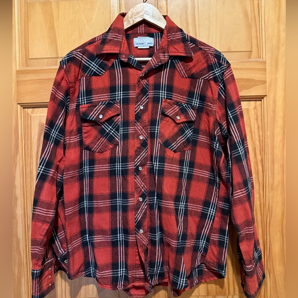 Men’s Wrangler Flannel Size L